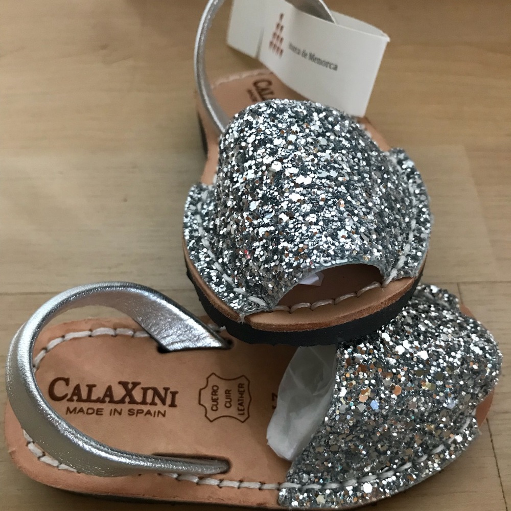 Children’s leather/Glitter shoes with Box